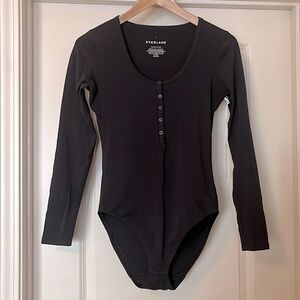 Final offer! Everlane NWT The Cotton Scoop Neck Long Sleeve Henley Bodysuit